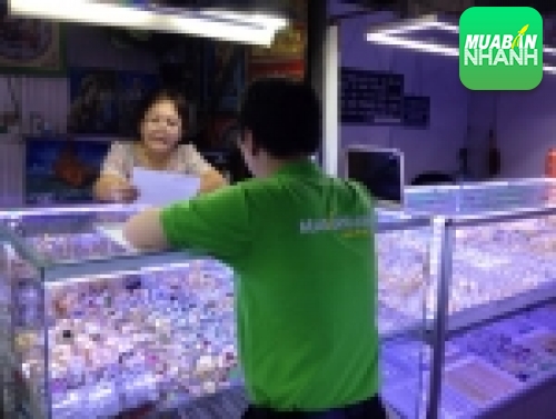 Chiến dịch phủ xanh chợ Bà Chiểu của MuaBanNhanh.com